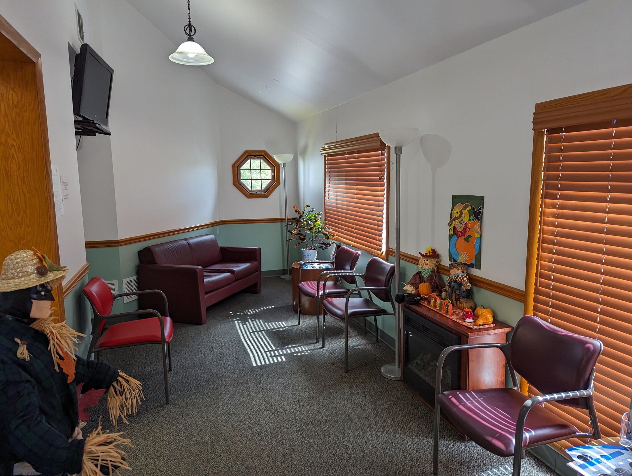 360 Goucher St, Johnstown, PA for lease Interior Photo- Image 1 of 10