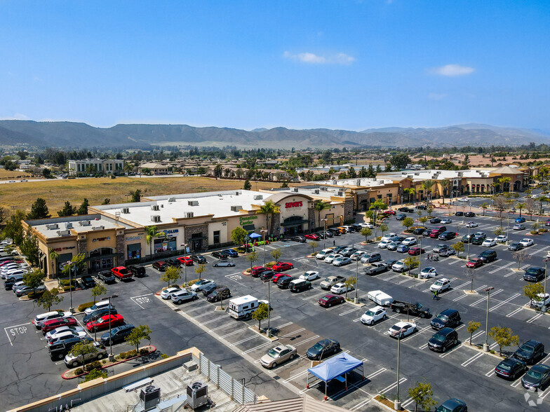 25125 Madison Ave, Murrieta, CA for lease - Building Photo - Image 2 of 21