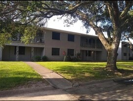 1865 Florida Dr, Seabrook TX - 1031 Exchange Property