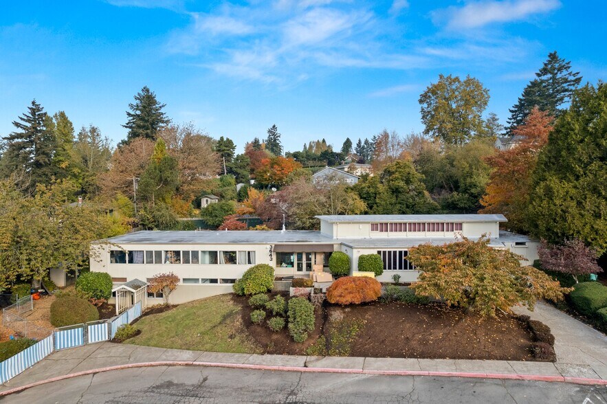 3643 Sw Vermont St, Portland, OR for sale - Building Photo - Image 1 of 1