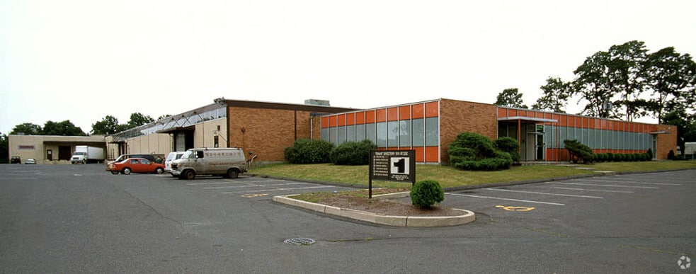 1011 Rt 22 E, Mountainside, NJ for sale - Primary Photo - Image 1 of 1
