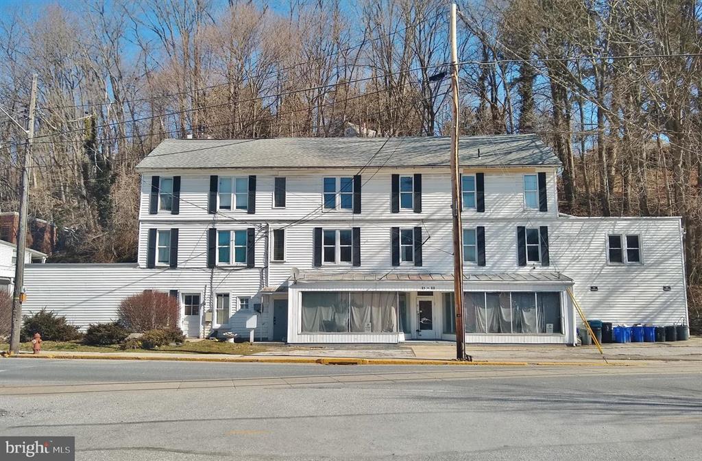 31 Main St, Glen Rock, PA for sale Building Photo- Image 1 of 38
