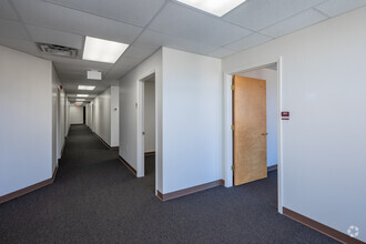 209 Saint Clair St, Frankfort, KY for lease Interior Photo- Image 2 of 6