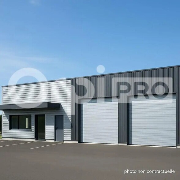 Flex in Saint-Vincent-de-Paul for lease - Building Photo - Image 1 of 2