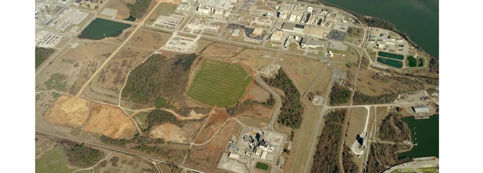 State Docks Rd, Decatur, AL for sale - Primary Photo - Image 1 of 1