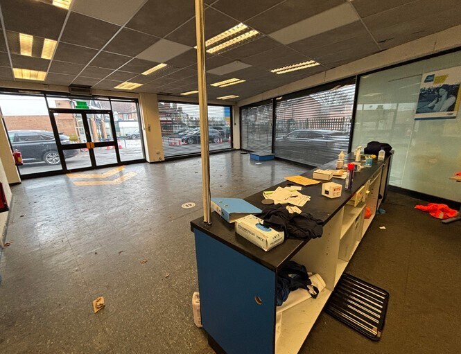 171 Lincoln Rd, Peterborough for lease Interior Photo- Image 1 of 2