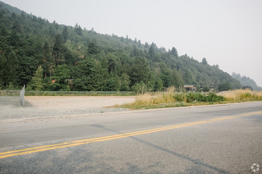 43959 Progress Way, Chilliwack, BC V2R 0E6