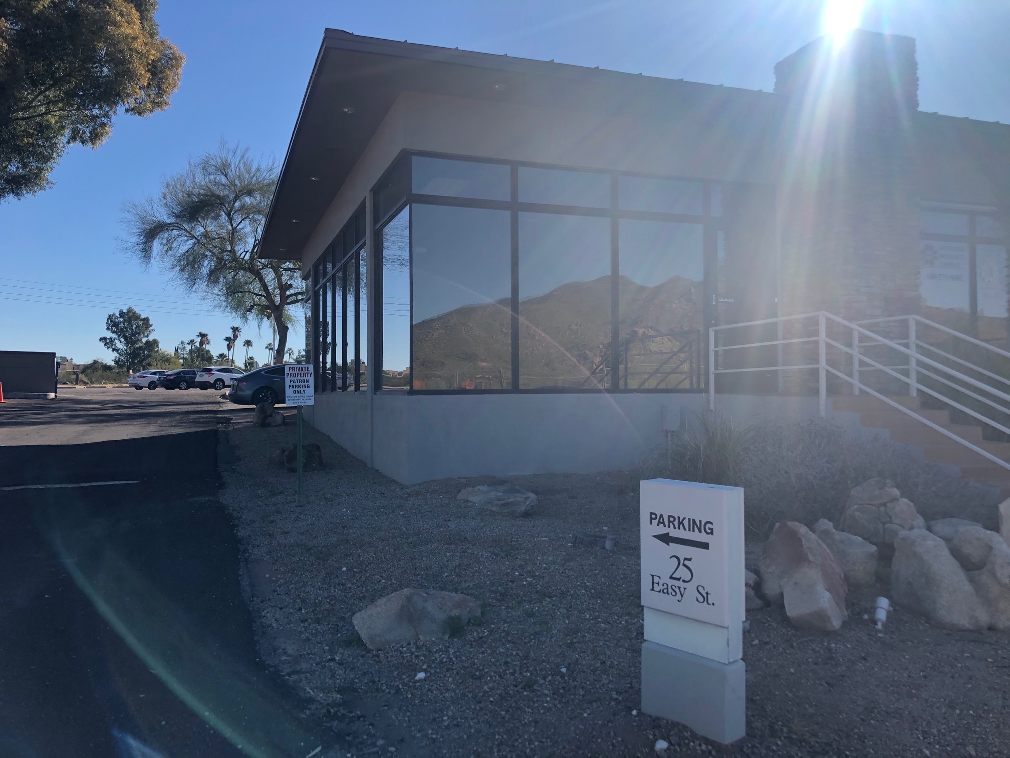 25 Easy St, Carefree, AZ for lease Primary Photo- Image 1 of 25