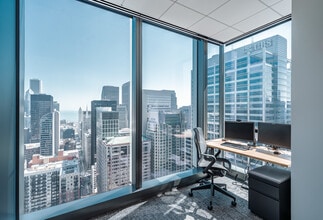 110 N Wacker Dr, Chicago, IL for lease Interior Photo- Image 1 of 11