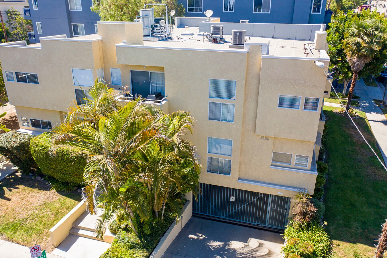 1251 Wellesley Ave, Los Angeles, CA 90025