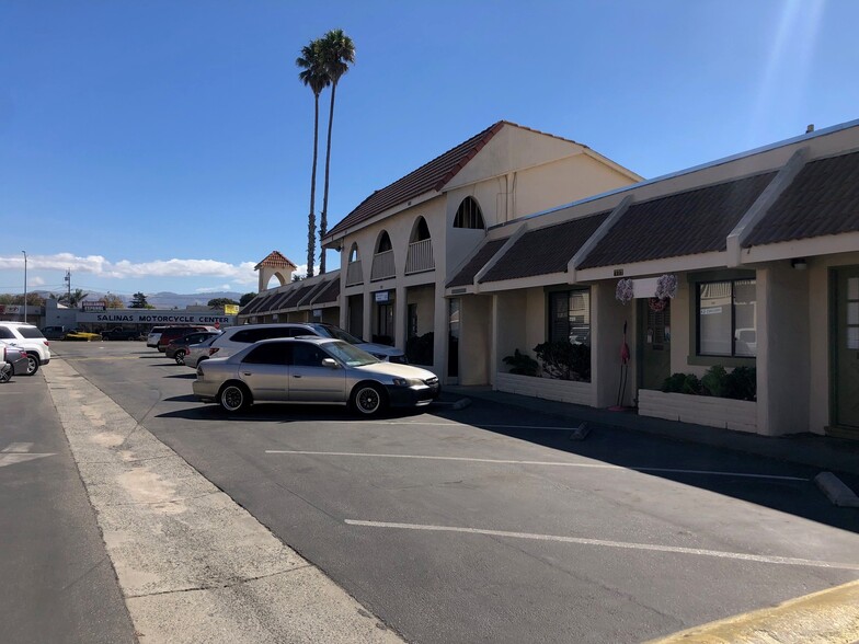 1283-1287 N Main St, Salinas, CA for lease - Building Photo - Image 1 of 2