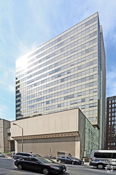 191 Laurier Ave W, Ottawa, ON for lease - Building Photo - Image 3 of 4