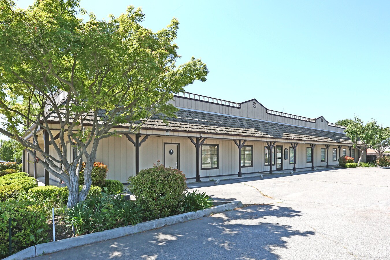 324330 Bullard Ave, Clovis, CA 93612