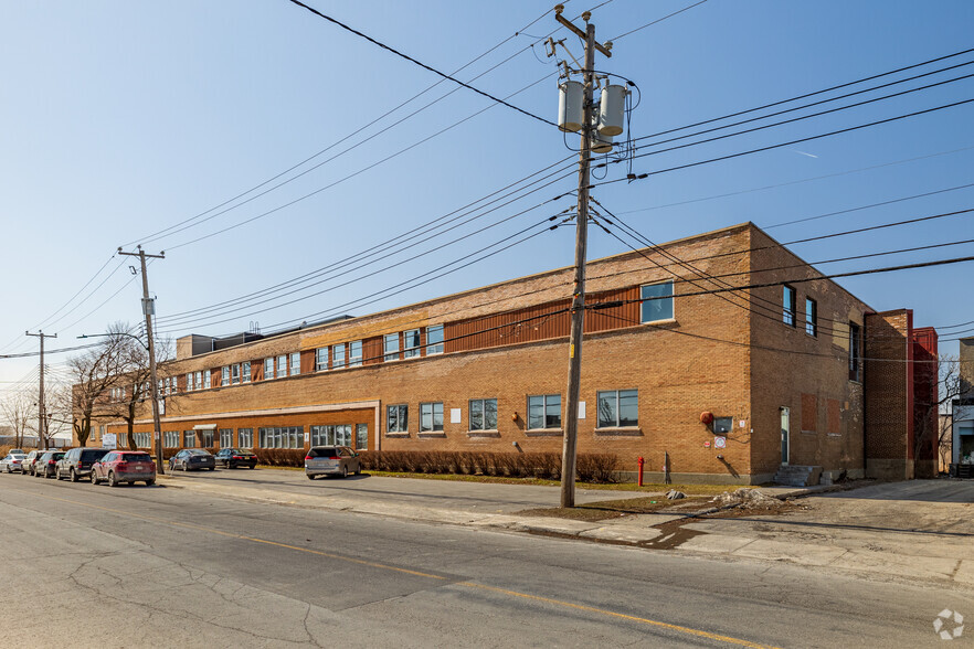 5785 Rue Paré, Mt Royal, QC for lease - Building Photo - Image 3 of 6