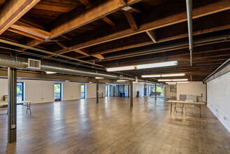 269-299 Bassett St, San Jose, CA for lease Interior Photo- Image 2 of 7