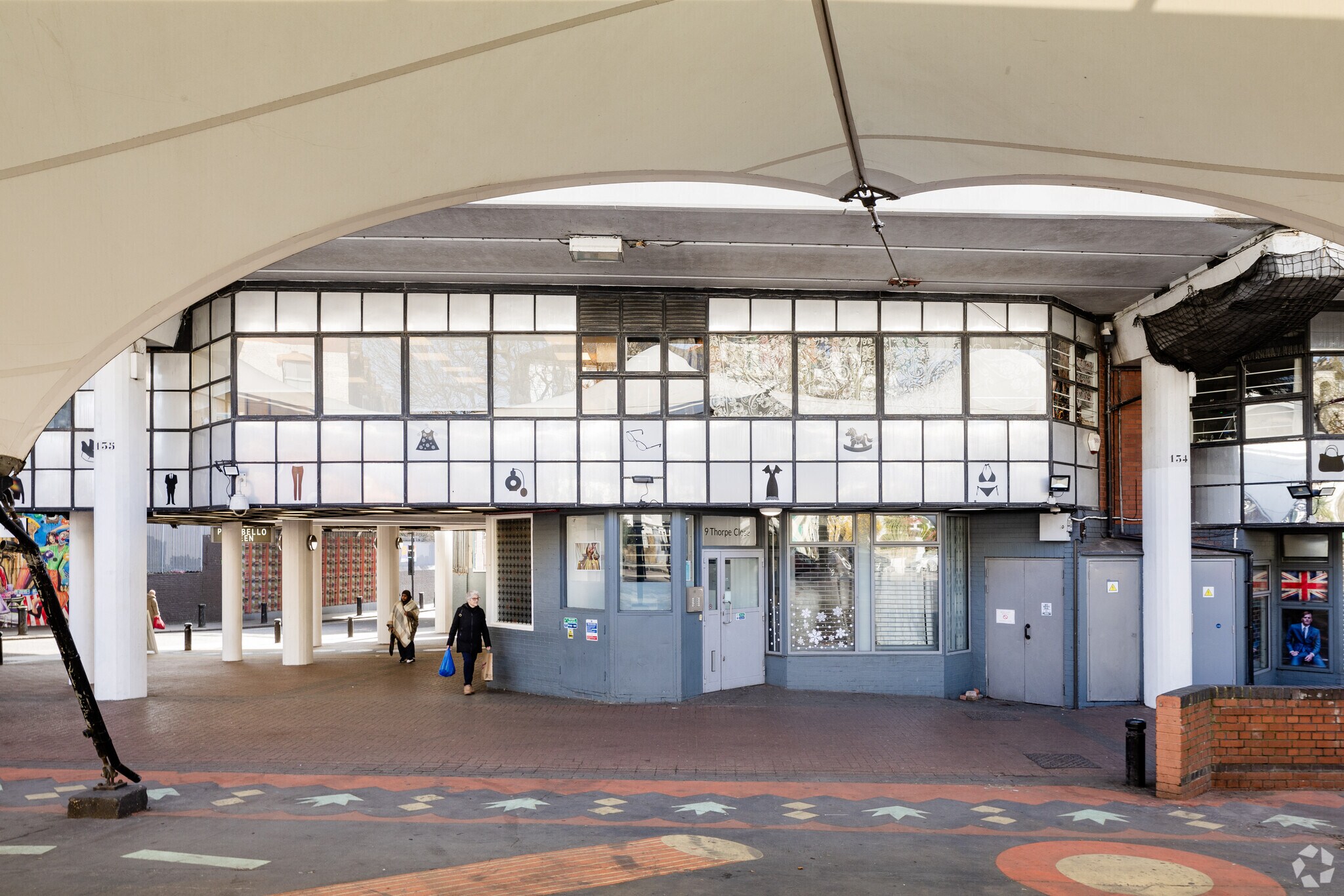 281 Portobello Rd, London for lease Building Photo- Image 1 of 4