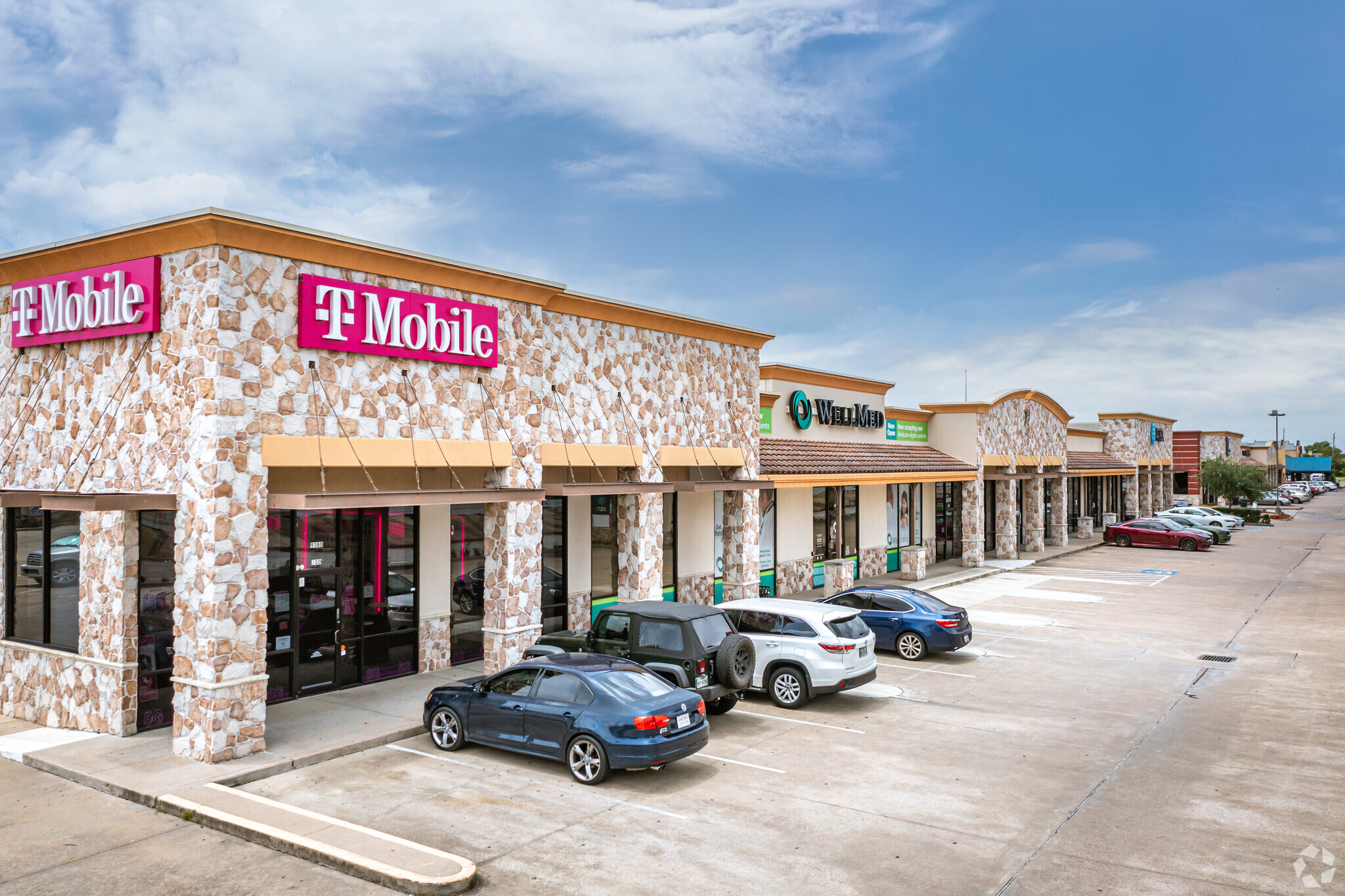 9370-9380 W Sam Houston Pky S, Houston, TX for lease Primary Photo- Image 1 of 16