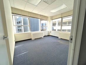 190 E Post Rd, White Plains, NY for lease Interior Photo- Image 2 of 8