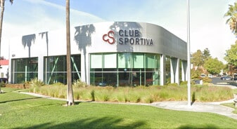 Club Auto Sport-SV Condo Assoc. Inc. - Automotive Property
