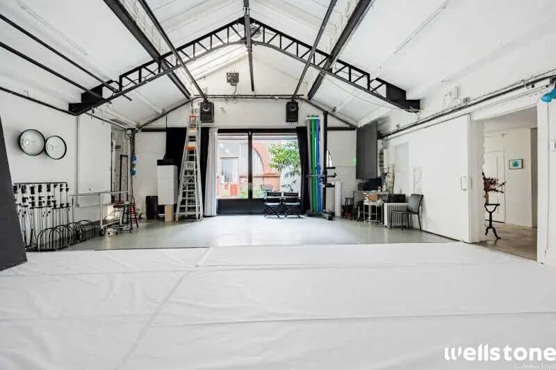 54 Rue Des Acacias, Paris for sale Building Photo- Image 1 of 10