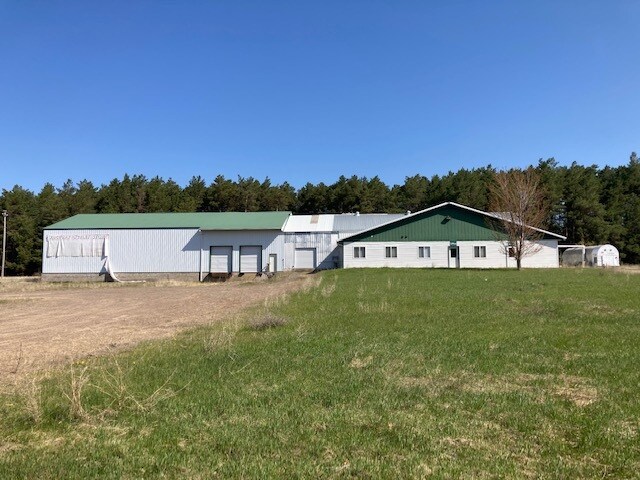 17000 10 Hwy NE, Royalton, MN for sale - Building Photo - Image 1 of 1