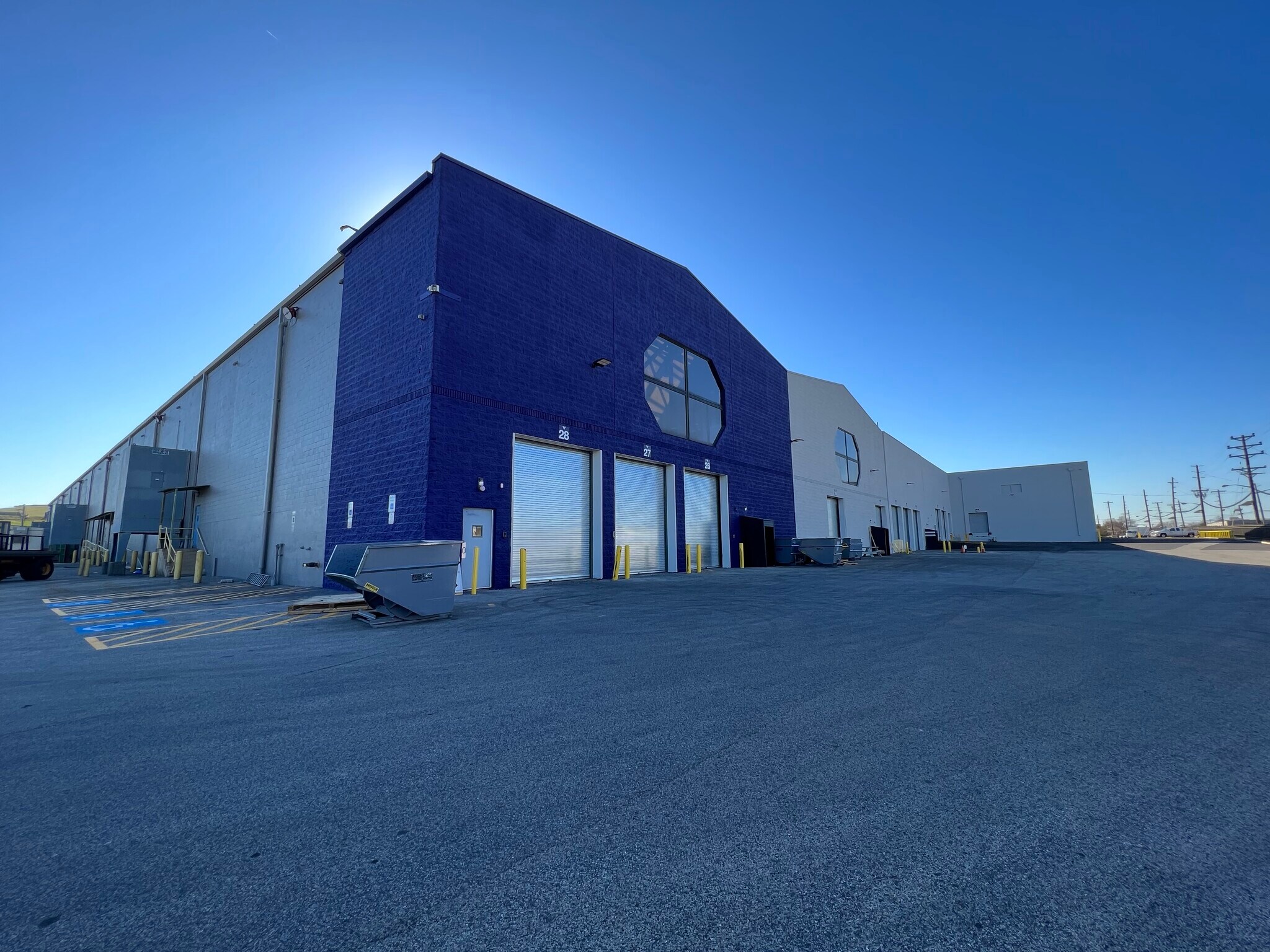 9000 River Rd, Pennsauken, NJ 08110 Pennsauken Logistics Center