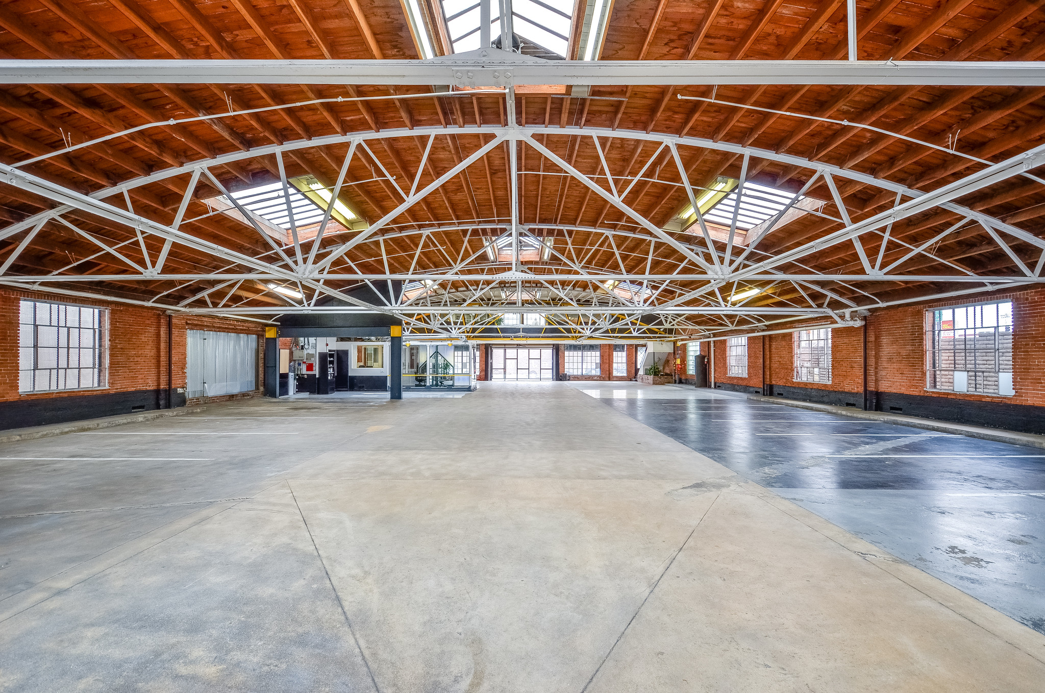 5639 W Sunset Blvd, Los Angeles, CA for sale Building Photo- Image 1 of 1