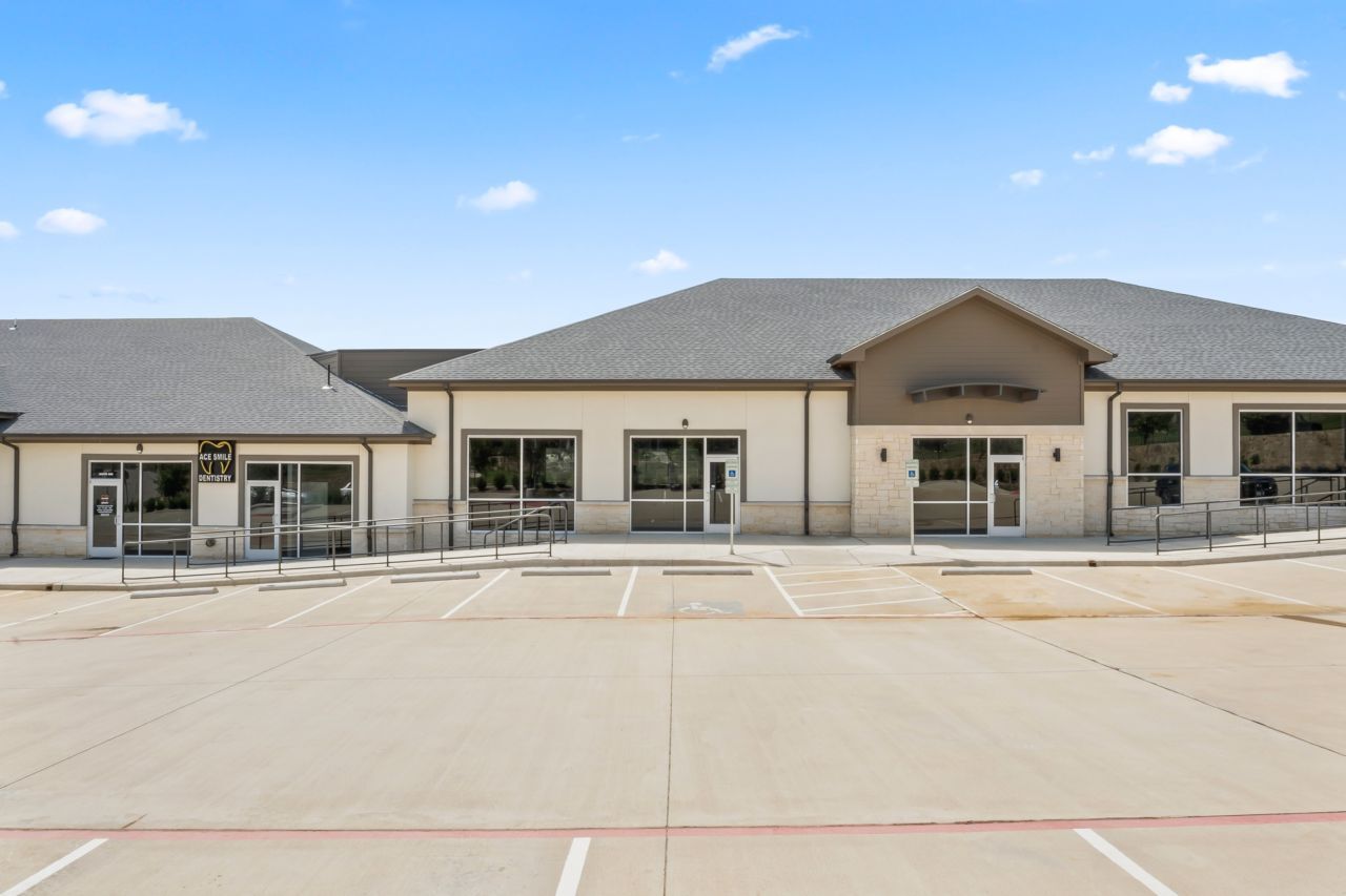 200 Gerault Rd, Flower Mound, TX 75028 Southgate Condos Units 5 & 6