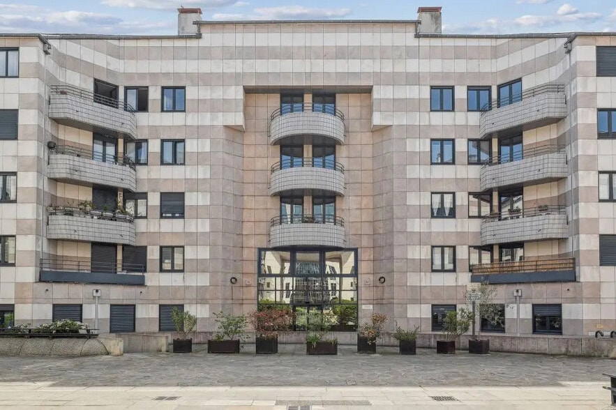 11 Allée Nicéphore Niepce, Vincennes for lease - Building Photo - Image 1 of 8