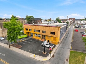 145-555 Hamilton St, Allentown PA - Convenience Store