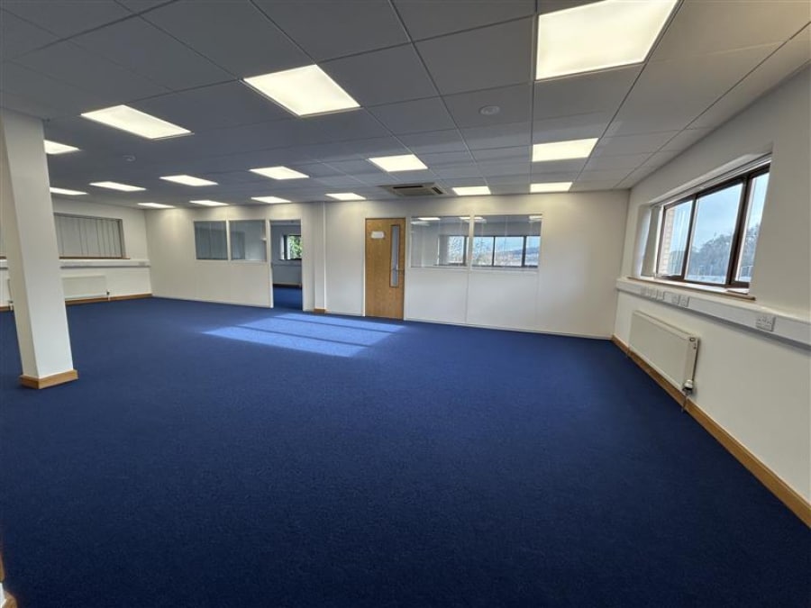 61 Longbridge Rd, Plymouth for lease Interior Photo- Image 1 of 5