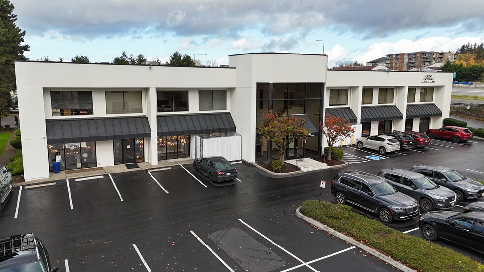 11232 120th Ave NE, Kirkland, WA for lease - Building Photo - Image 1 of 5