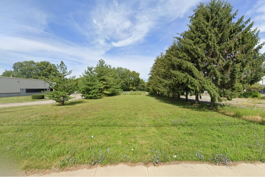 1900 Dr Martin Luther King Jr St, Indianapolis, IN for sale - Primary Photo - Image 2 of 2