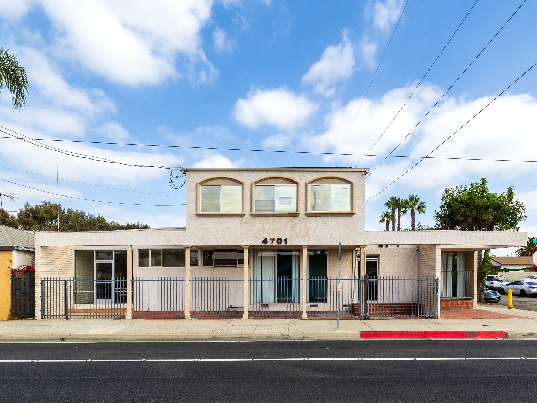 4701 W Imperial Hwy, Inglewood, CA for sale Building Photo- Image 1 of 27