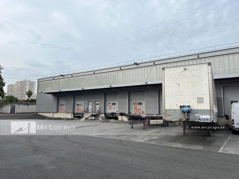 Route Principale Du Port, Gennevilliers for lease - Building Photo - Image 1 of 7