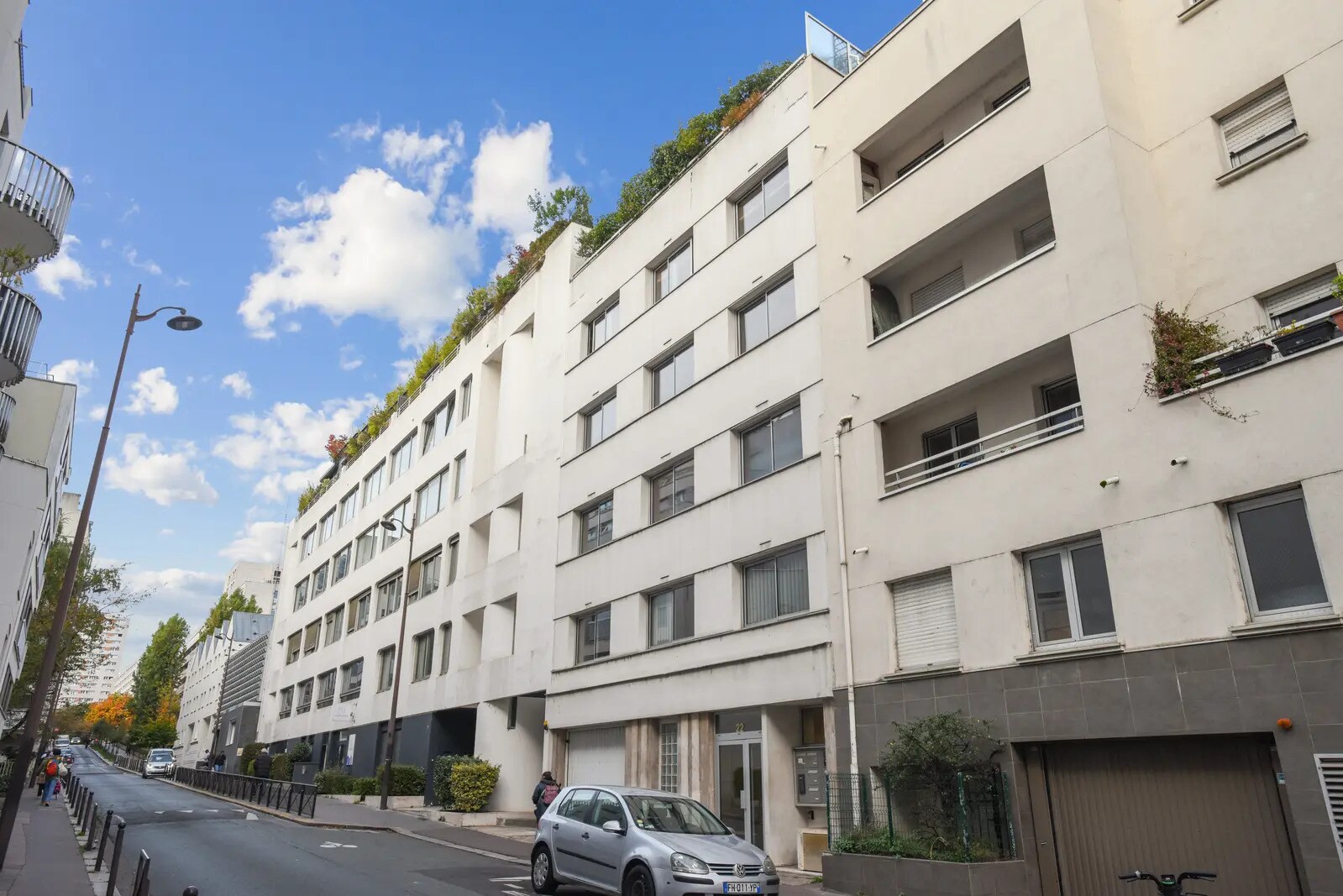 Office in Paris for lease Building Photo- Image 1 of 13