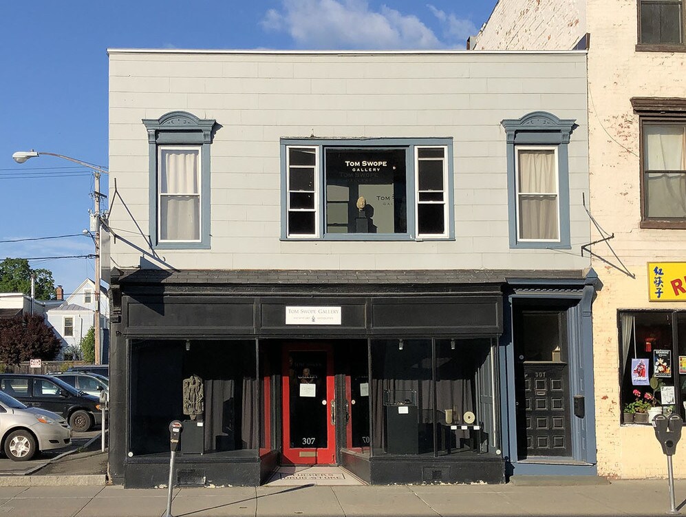 307 Warren St, Hudson, NY for sale Building Photo- Image 1 of 1