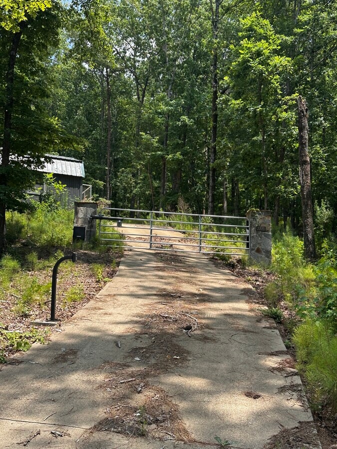 5331 Sicard Hollow rd, Birmingham, AL 35242