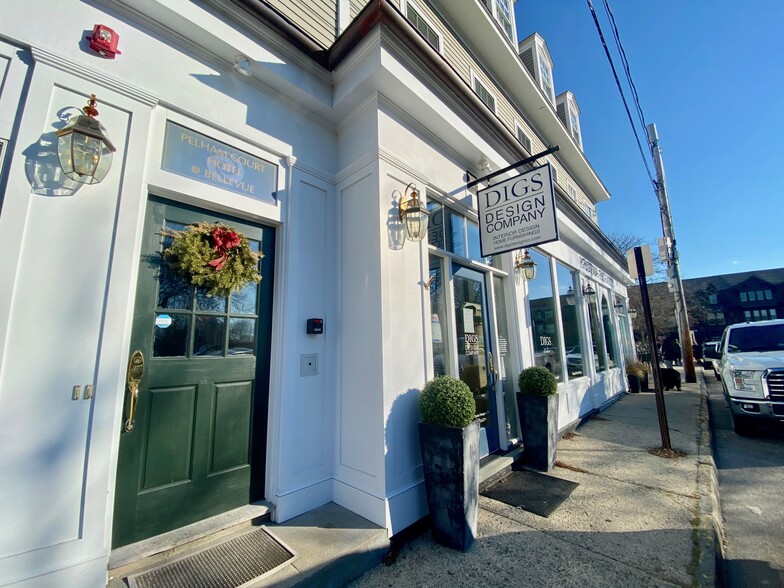 106-112 William St, Newport, RI for sale - Building Photo - Image 1 of 1