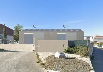 Flex in Le Rove for sale - Building Photo - Image 1 of 3