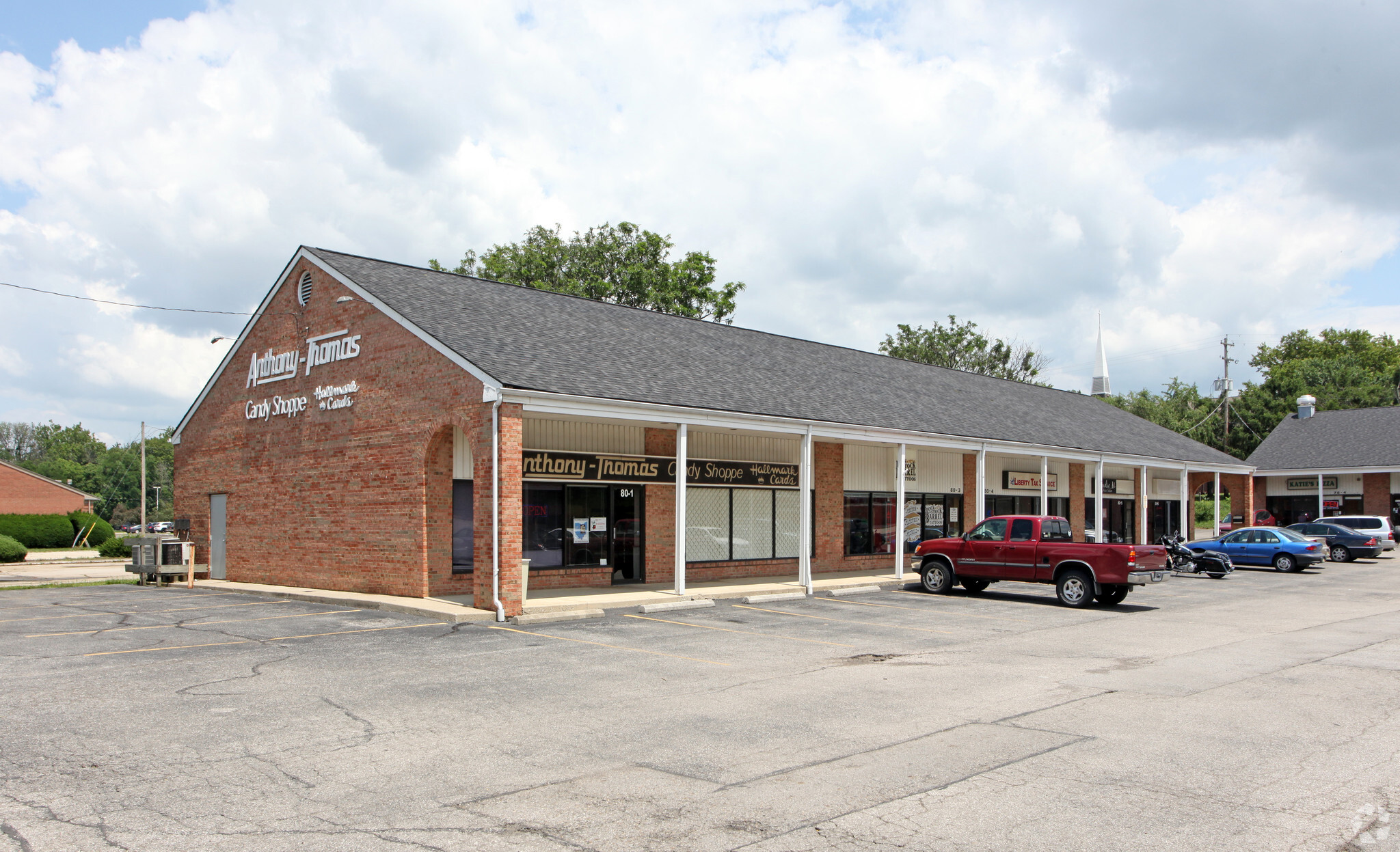 80 N Hamilton Rd, Gahanna, OH for sale Primary Photo- Image 1 of 1