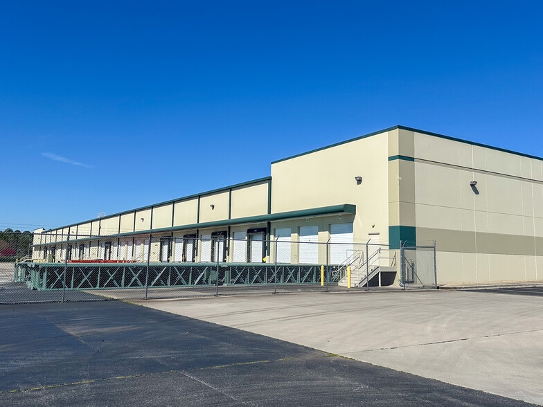 301 James Record Rd, Huntsville, AL for lease - Building Photo - Image 3 of 7