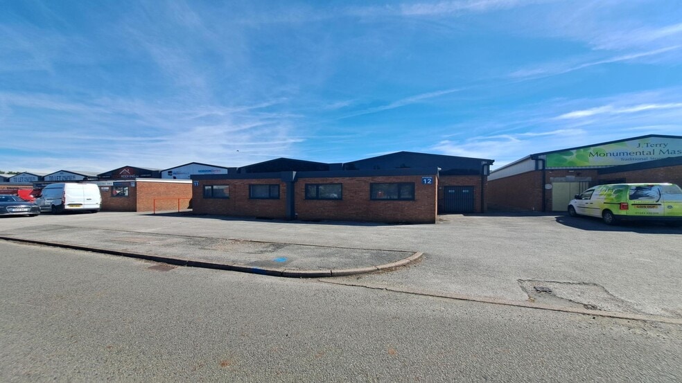 Units 9-12 Power Station Rd, Rugeley for lease - Primary Photo - Image 1 of 1