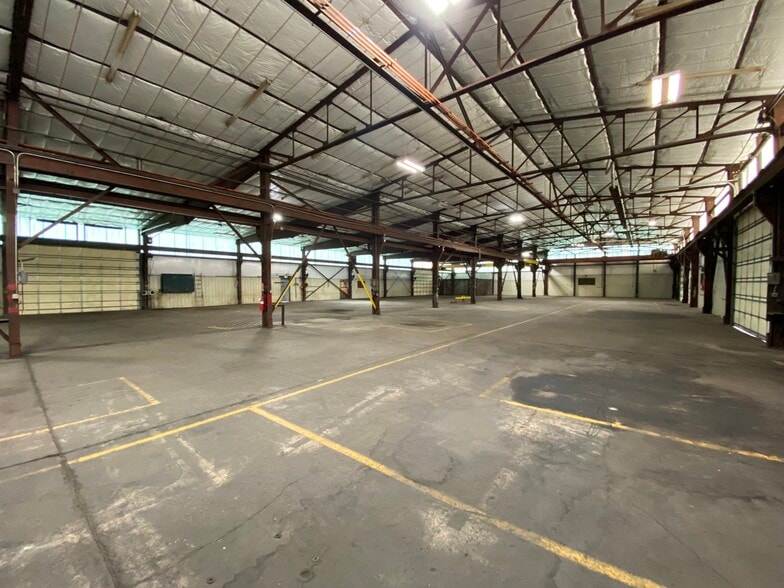 4751 Fox St, Denver, CO for lease - Building Photo - Image 3 of 15