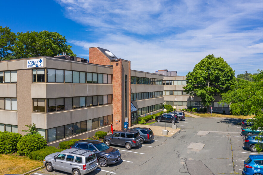 19 Crosby Dr, Bedford, MA for lease - Building Photo - Image 1 of 18