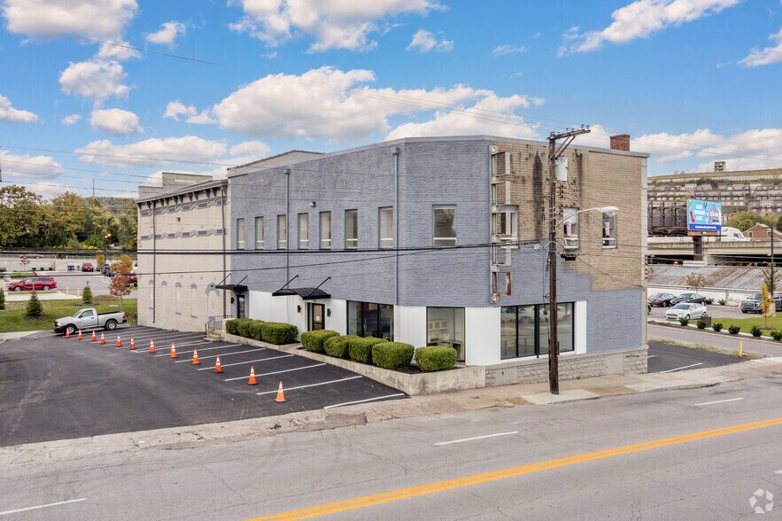 533 Pike St, Covington, KY for sale - Primary Photo - Image 1 of 1