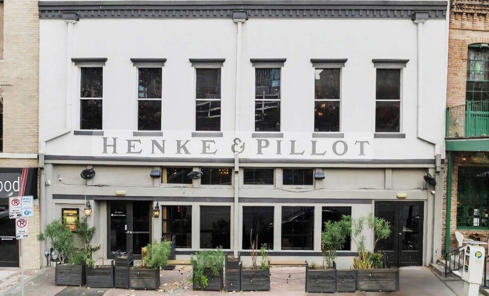 809 Congress St, Houston, TX for sale - Building Photo - Image 1 of 19