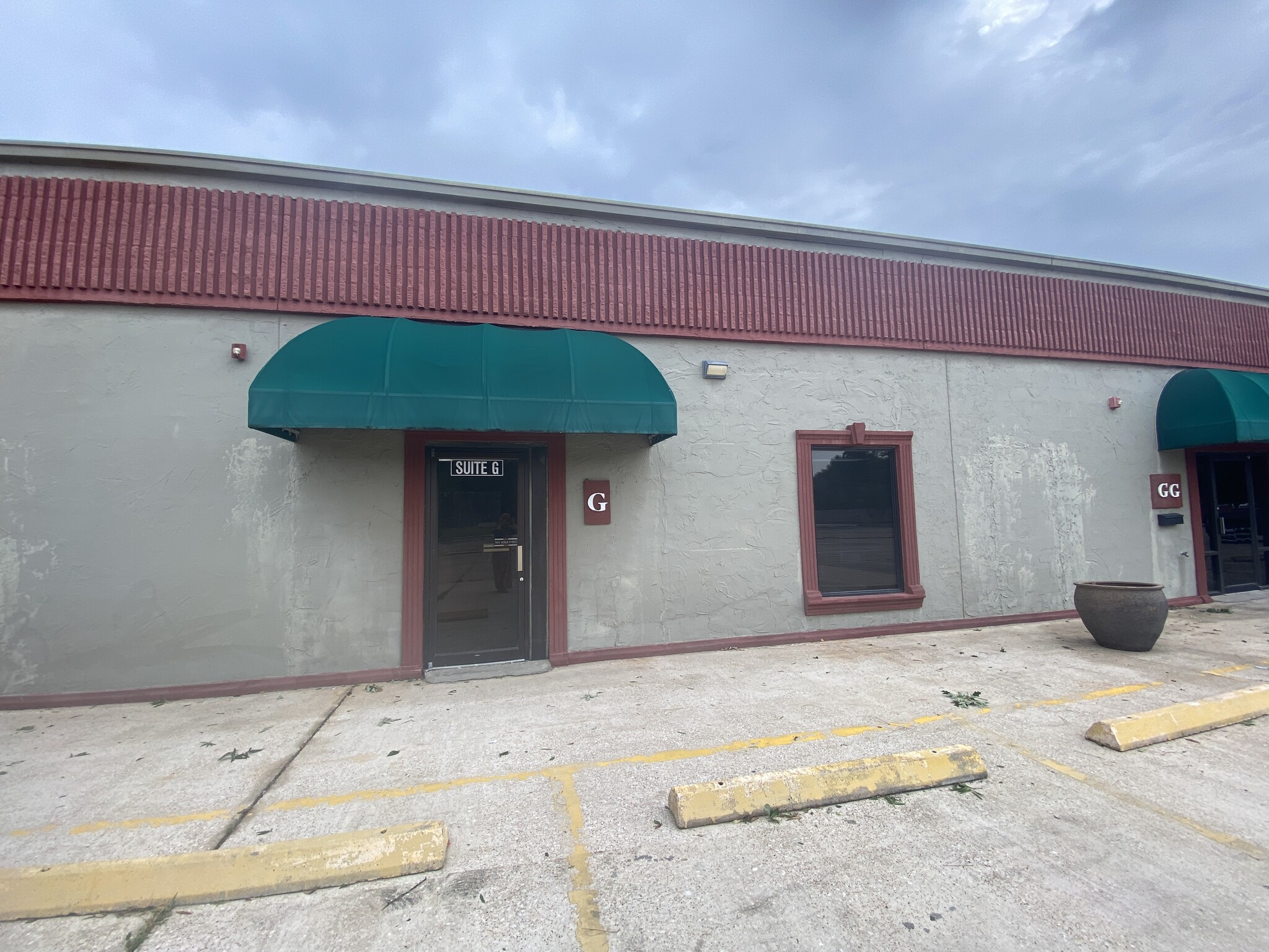 5550 Eastex Fwy, Beaumont, TX for lease Building Photo- Image 1 of 11