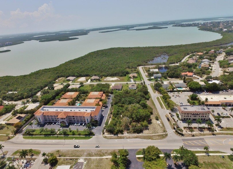 1851 San Marco Rd, Marco Island, FL for sale - Building Photo - Image 1 of 1