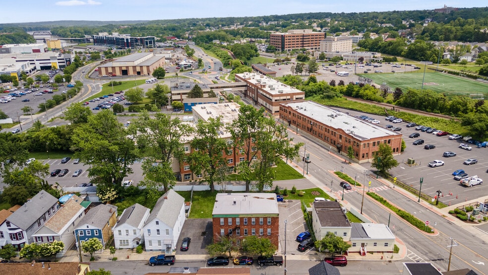 23 Monroe St, Schenectady, NY for sale - Building Photo - Image 3 of 17